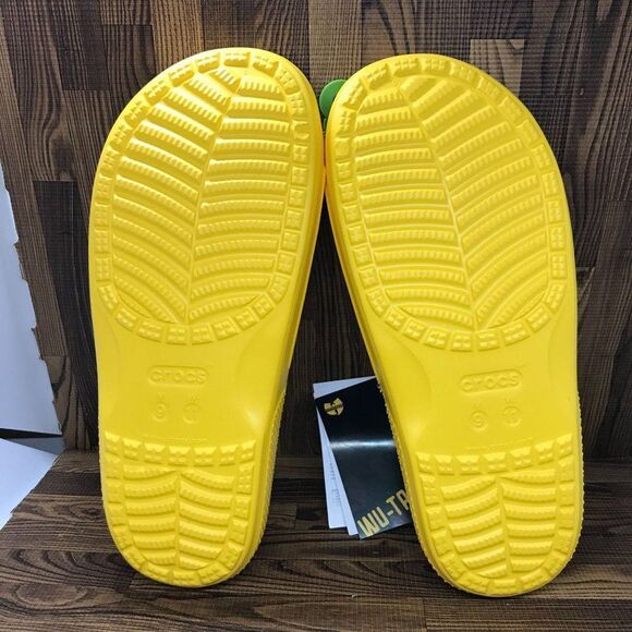 Crocs Classics Wu-Tang Clan Slides Yellow Black 207760-731 Men\'s Size 9/ W 11 main image 4